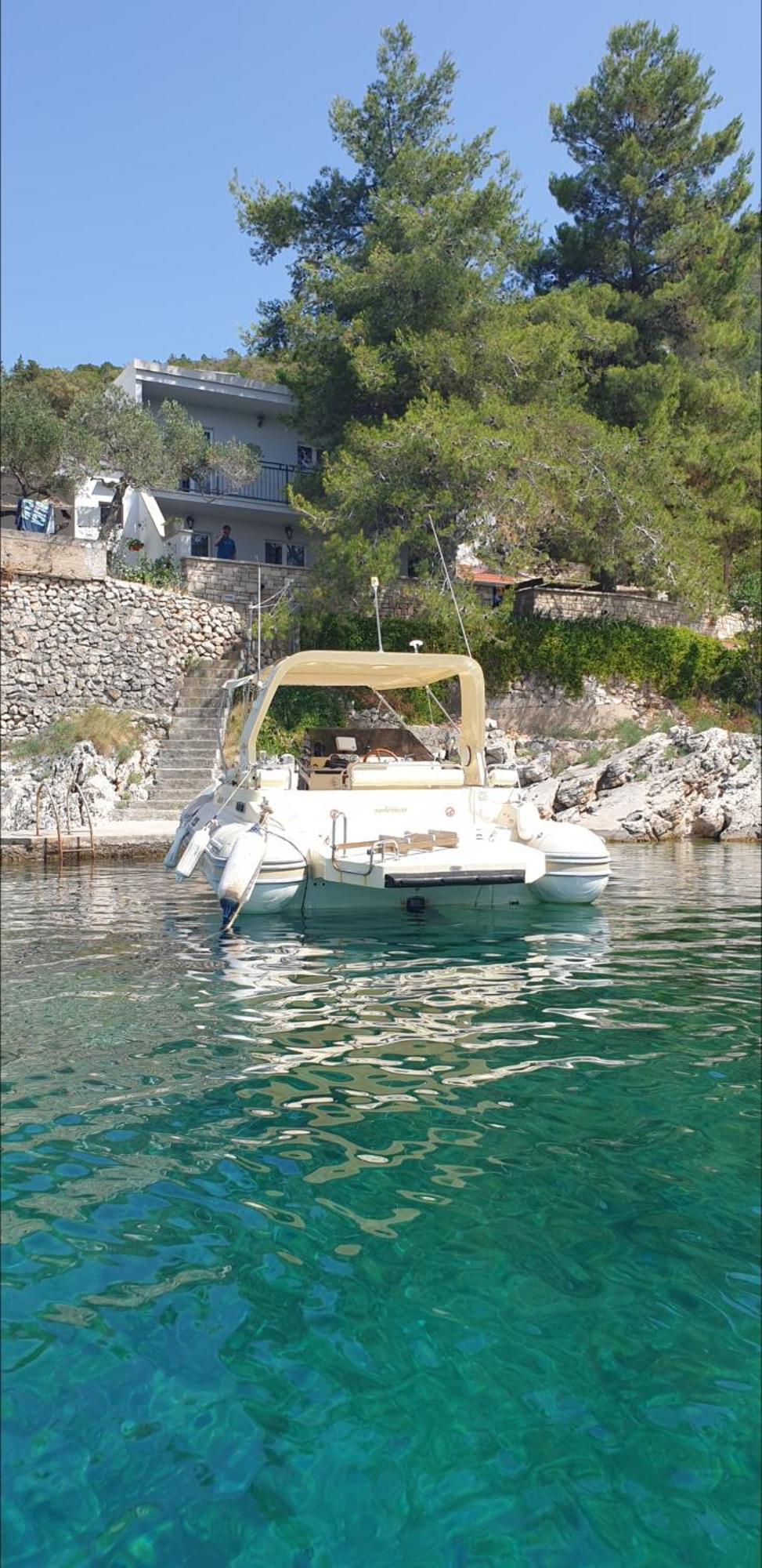 Adriatic Queen Gdinj Ngoại thất bức ảnh